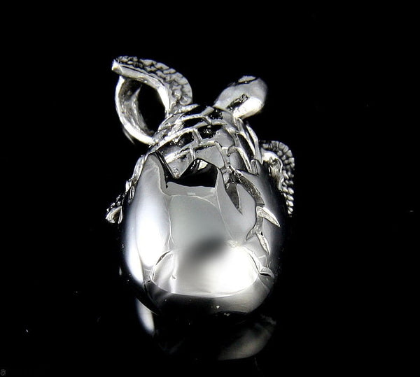 STERLING SILVER 925 HAWAIIAN SEA TURTLE HATCHING FROM EGG PENDANT (TP-108)